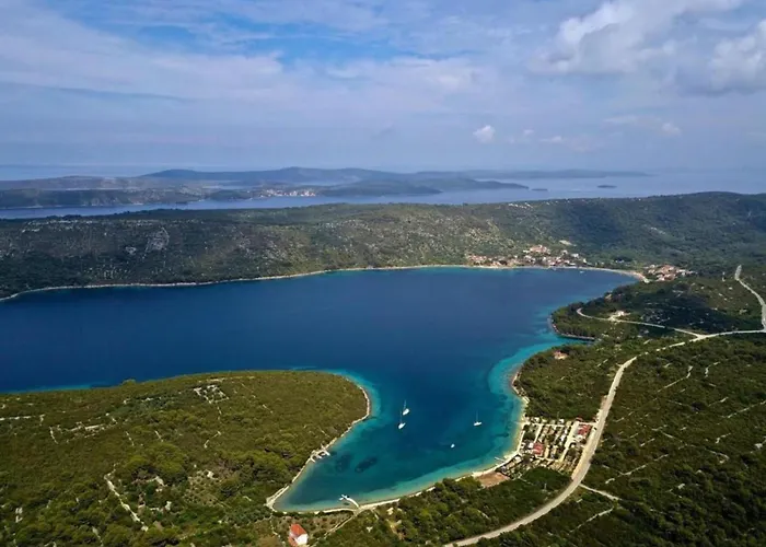 Διαμέρισμα On Dugi Otok Near Sakarun Veli Rat