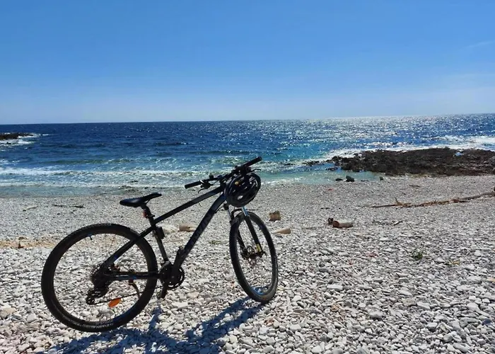 Apartamento On Dugi Otok Near Sakarun